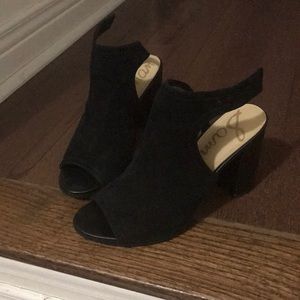 SIZE 5.5 OPEN TOE HEALS